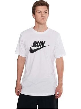 Nike Dri-FIT Run Swoosh T-Shirt Men’s Large White NWT Running Gym Active Tee